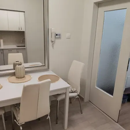 Apartamento Britannica Hévíz
